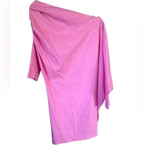 Free People beach Barbie pink dress size small. New without tags never worn.